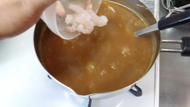 11エビ投入.jpg