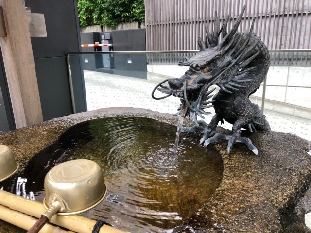 2入手水舎.jpg