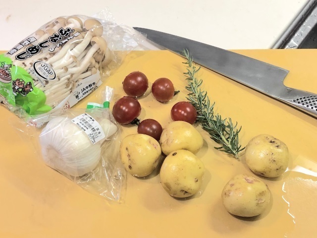 2材料.jpg