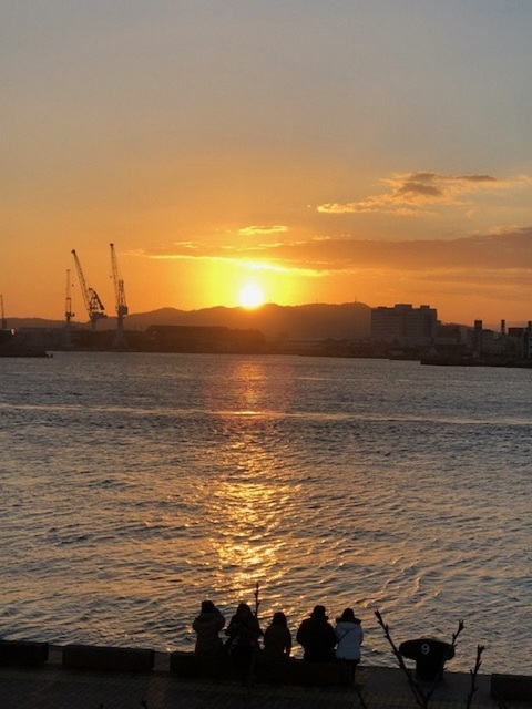 9 2018初日の出.jpg