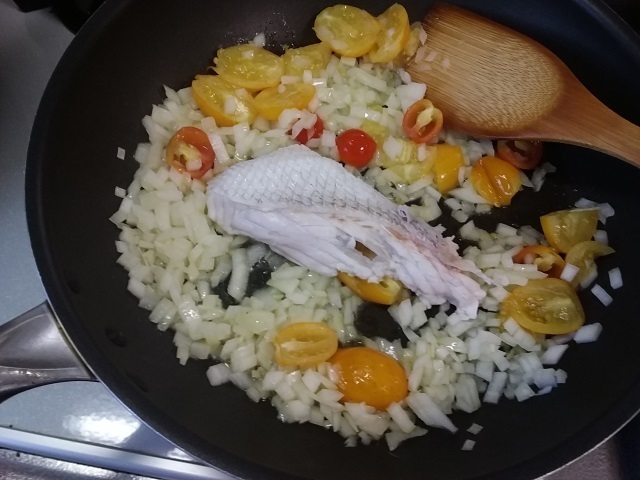 ⑤アラも炒める.jpg