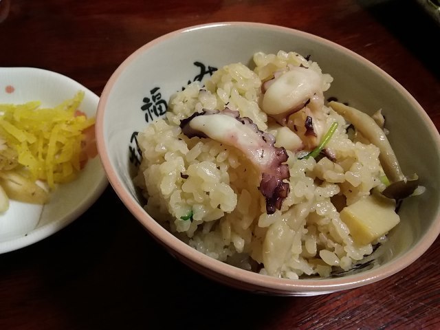 たけのこ入りタコ飯.jpg