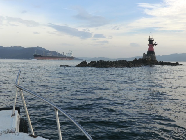 1波節岩あたり.jpg